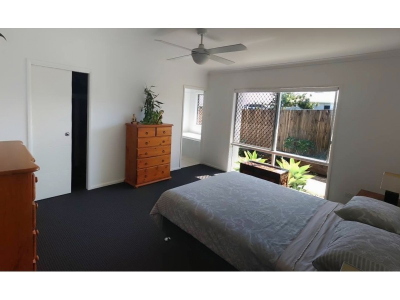 26 Mokera Street, Coral Cove QLD 4670