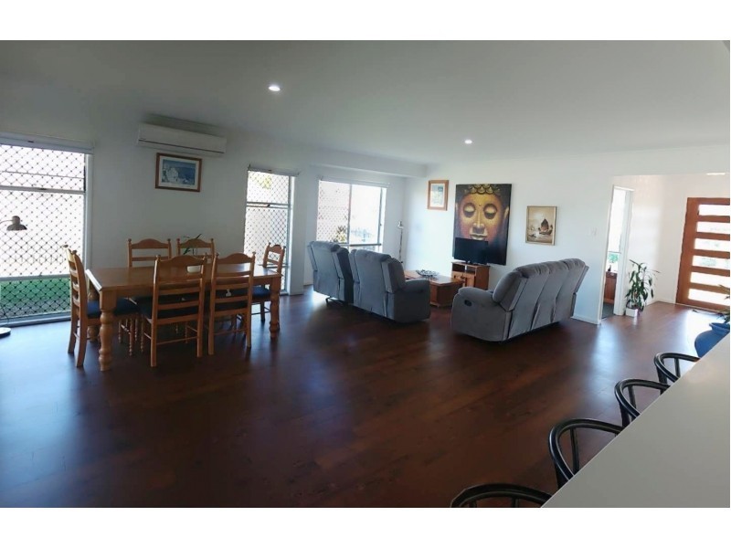 26 Mokera Street, Coral Cove QLD 4670