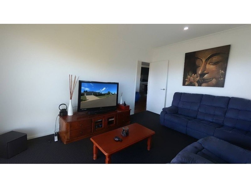 26 Mokera Street, Coral Cove QLD 4670