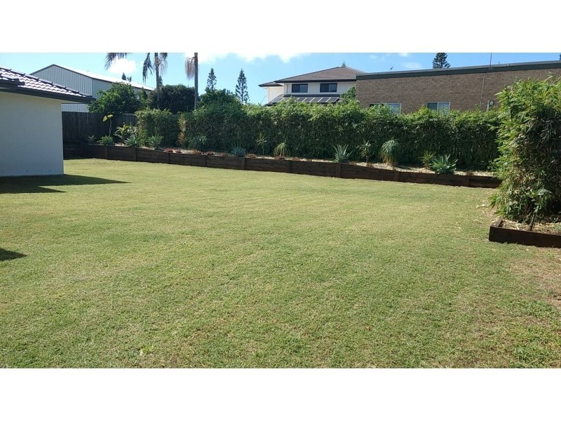 26 Mokera Street, Coral Cove QLD 4670
