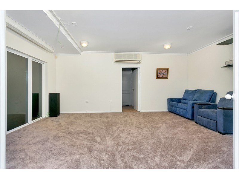 32 Hutchinson Street, Edge Hill QLD 4870
