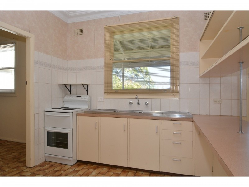 180 Northcott Drive, Adamstown Heights NSW 2289