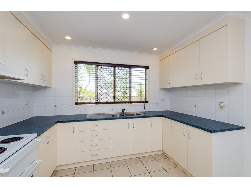 5b Pittsbay cresent, Boyne Island QLD 4680