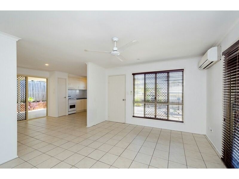 5b Pittsbay cresent, Boyne Island QLD 4680