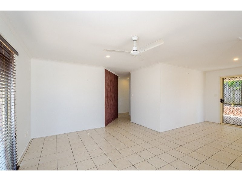 5b Pittsbay cresent, Boyne Island QLD 4680