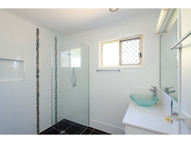 5b Pittsbay cresent, Boyne Island QLD 4680