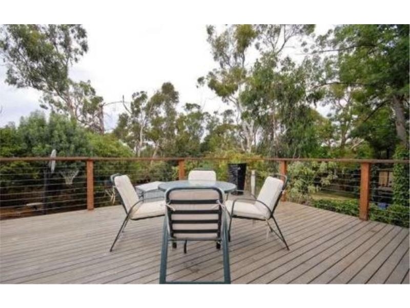 48 Patrick Avenue, Croydon North VIC 3136