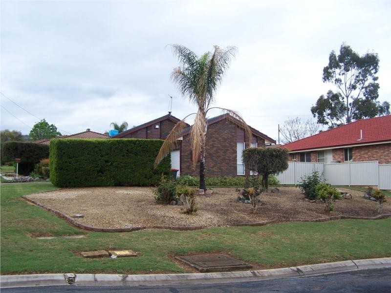 2 Cann Close, Tamworth NSW 2340