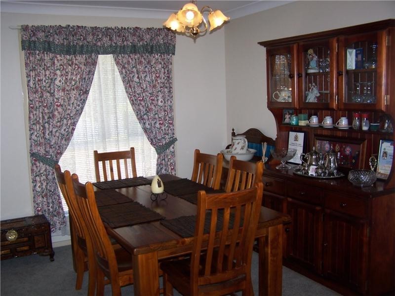 2 Cann Close, Tamworth NSW 2340