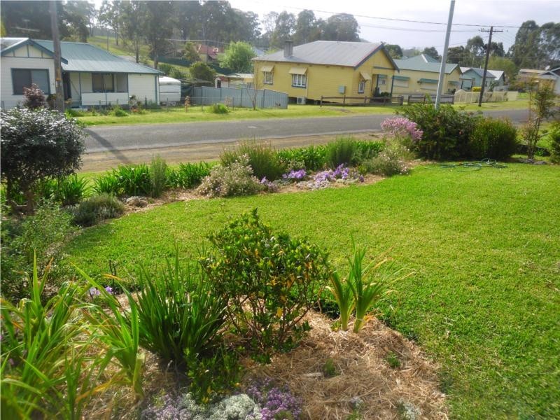 7 Blacks Road, Paxton NSW 2325