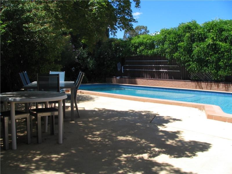 40 Gowrie Walk, Bathurst NSW 2795