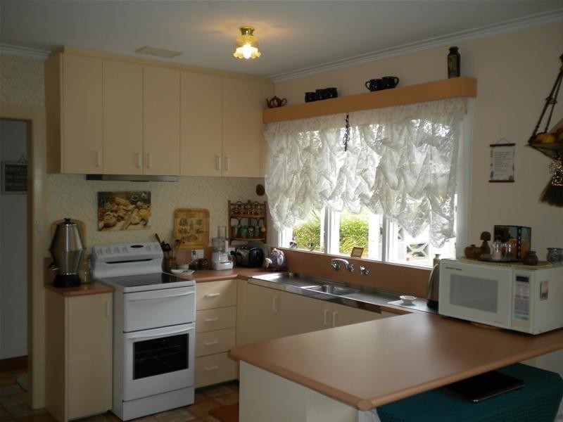 109 River Road, Ambleside TAS 7310