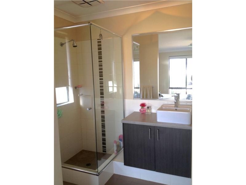 28 Scottsdale Turn, Meadow Springs WA 6210