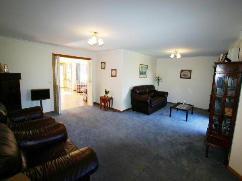 4 Pindari Drive, Mount Clear, Mount Clear VIC 3350