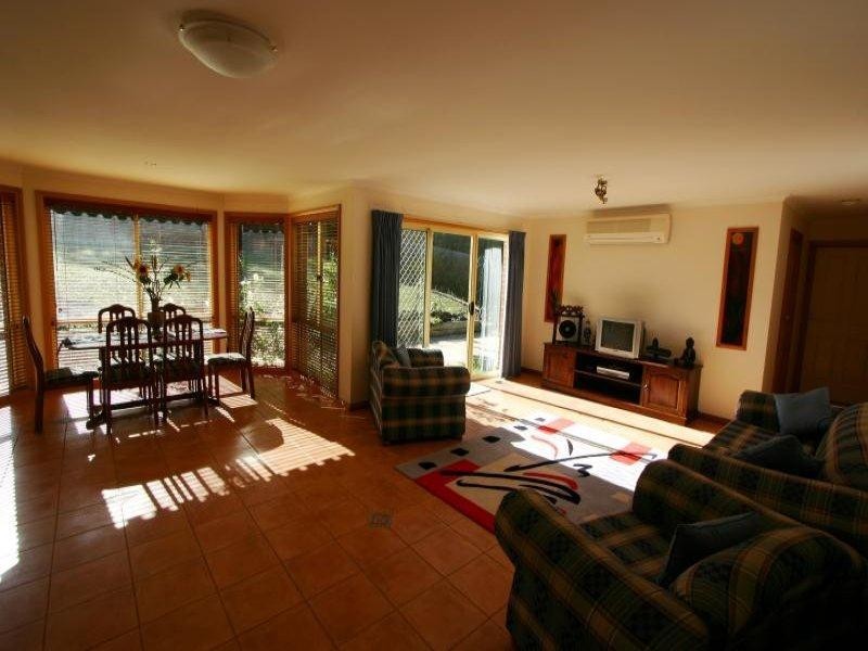 4 Pindari Drive, Mount Clear, Mount Clear VIC 3350