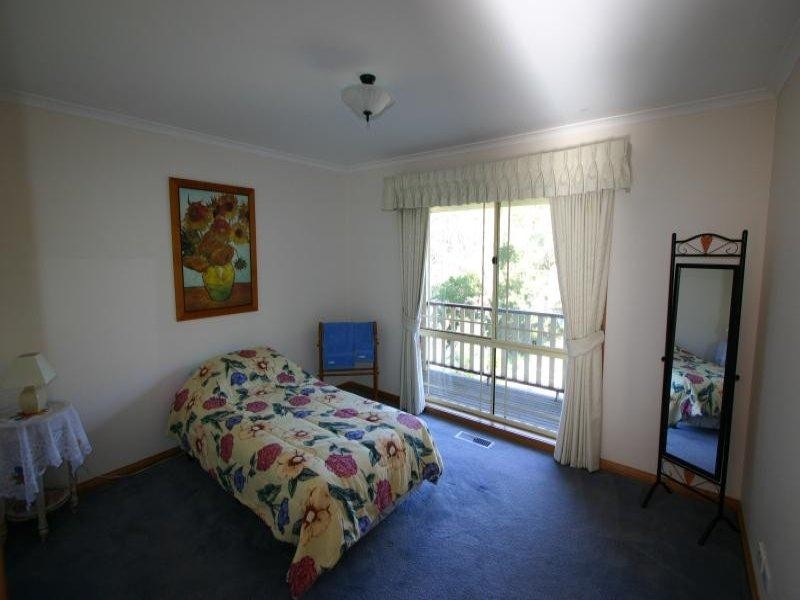 4 Pindari Drive, Mount Clear, Mount Clear VIC 3350
