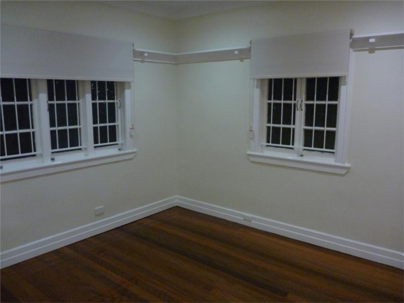 1 Henderson Street, Camp Hill QLD 4152