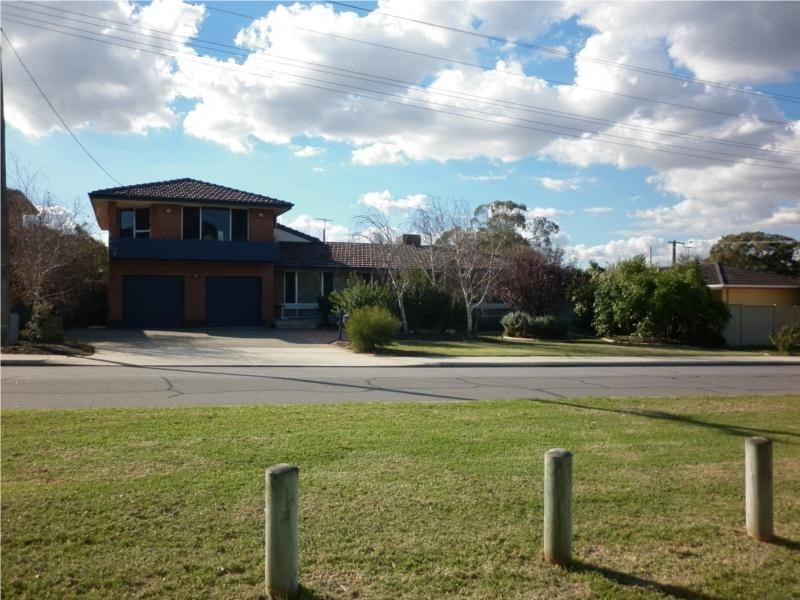 12 Janson Road, Hamilton Hill WA 6163