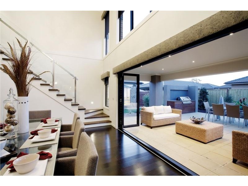 170 HAZEL GLEN DRIVE, Doreen VIC 3754