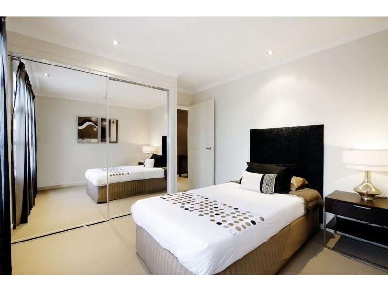 170 HAZEL GLEN DRIVE, Doreen VIC 3754