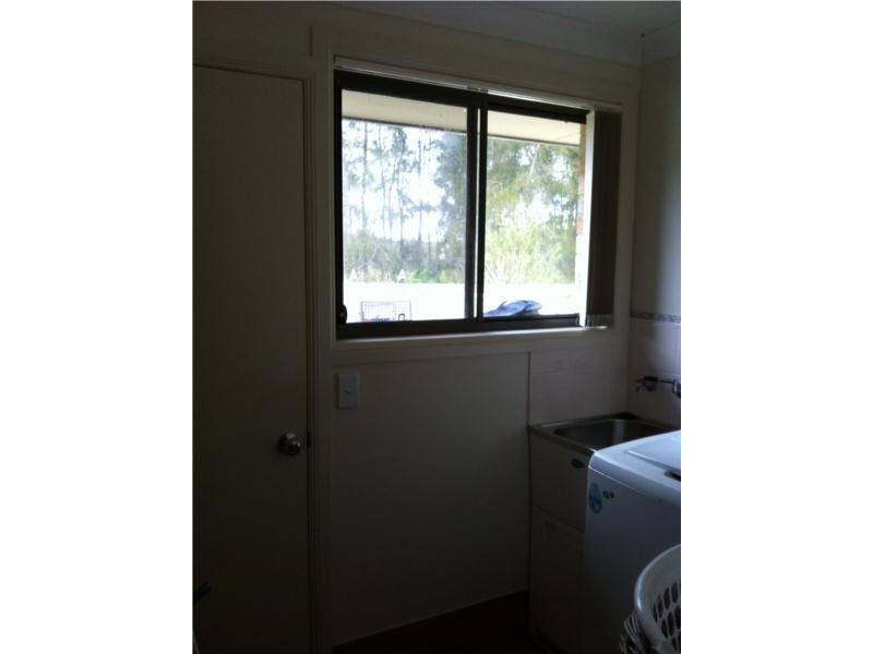 33 Explorers Way, Lake Cathie NSW 2445