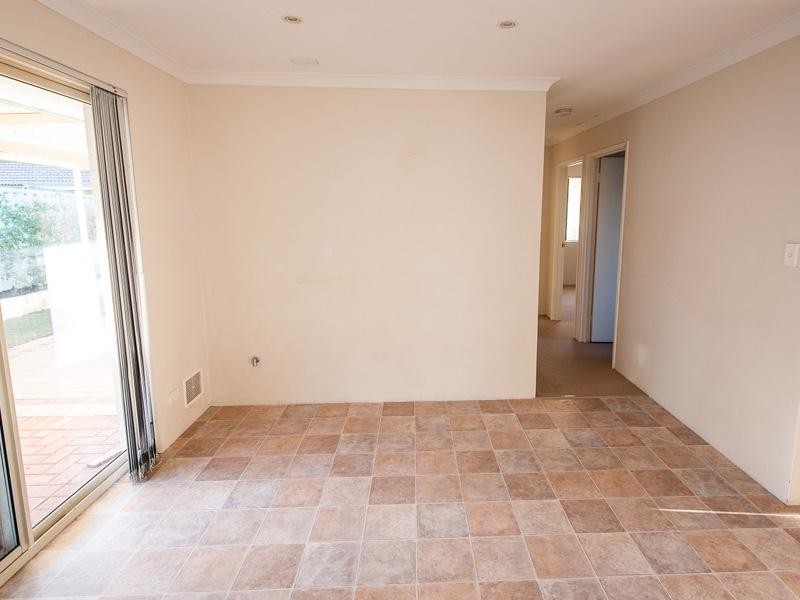 3/11-13 Pearl Road, Cloverdale WA 6105