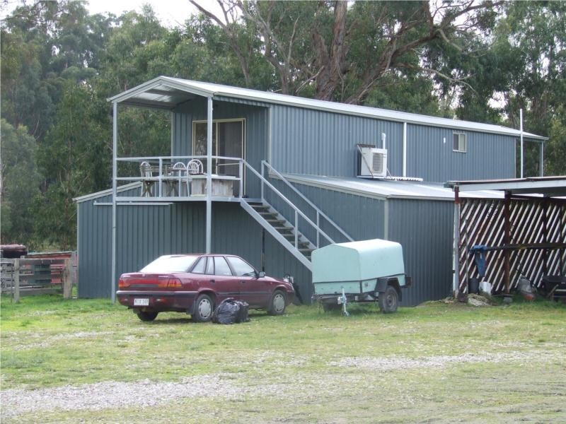 104 Thalloo Road, Tanjil South VIC 3825