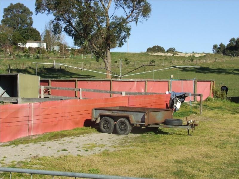 104 Thalloo Road, Tanjil South VIC 3825