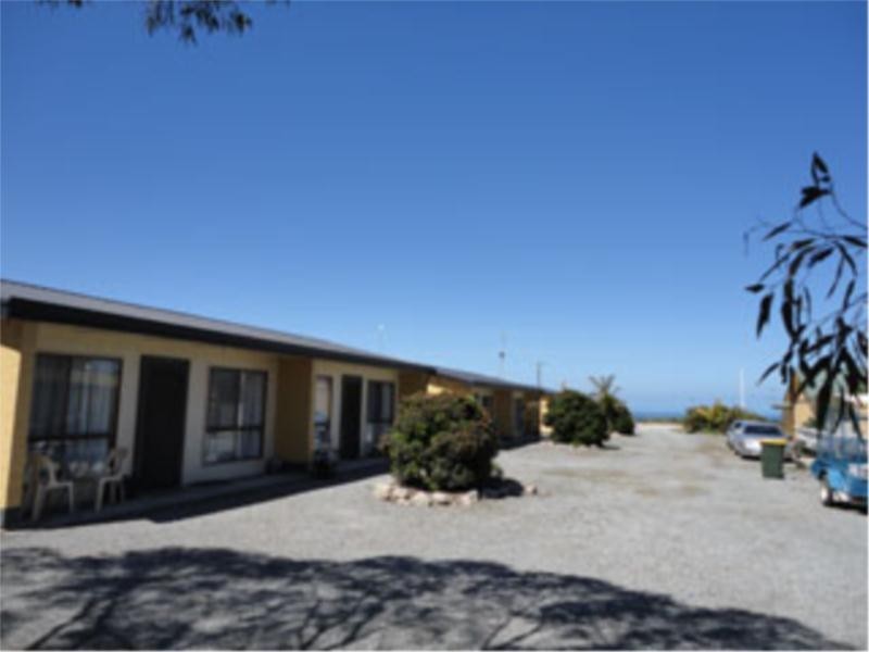 12 Esplanade, Wool Bay SA 5575