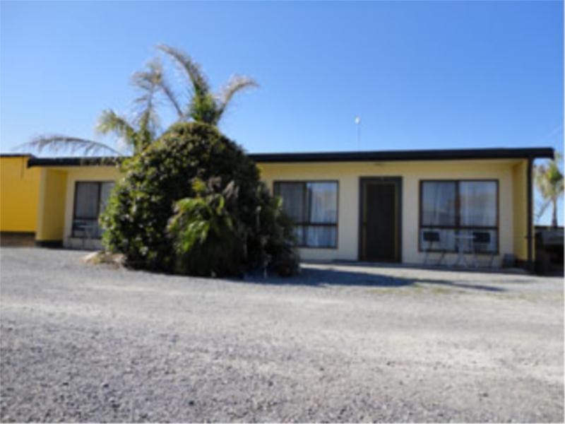 12 Esplanade, Wool Bay SA 5575