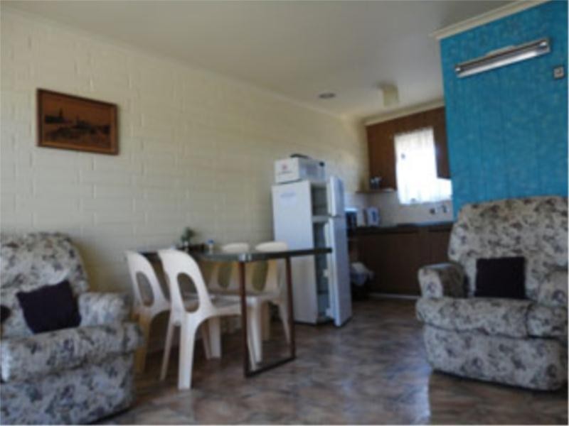 12 Esplanade, Wool Bay SA 5575