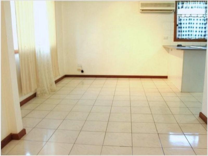 152 Hillcrest Ave, Greenacre NSW 2190