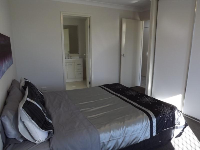 57 Hill Road, Runcorn QLD 4113