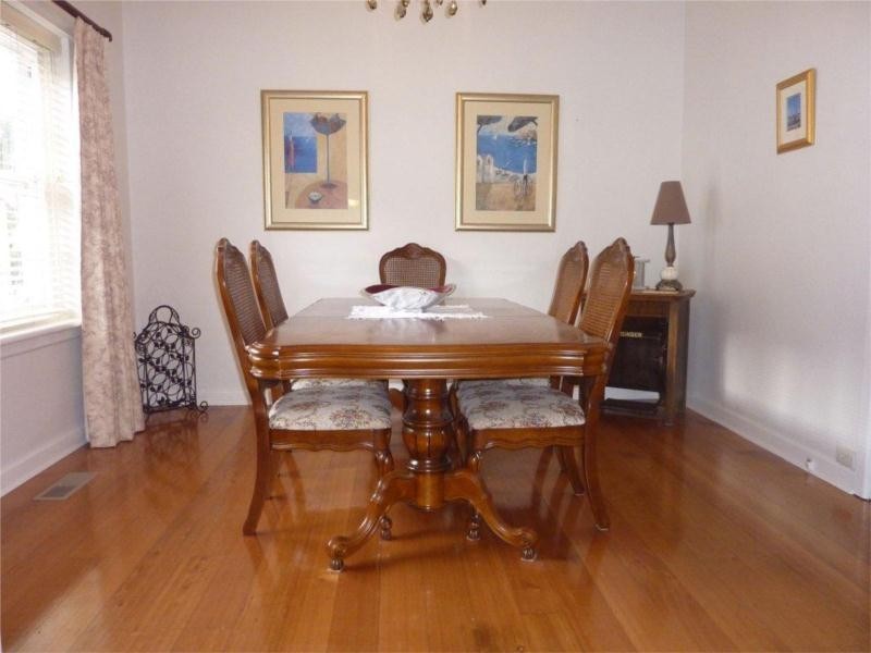 43 Cairnes Crescent, Malvern East VIC 3145