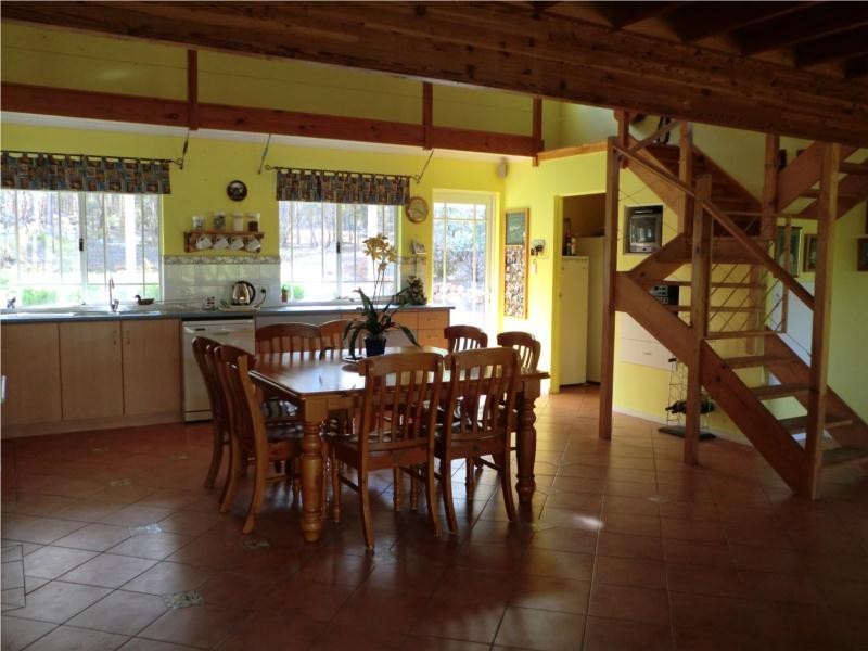 196 Tamma Road, Bakers Hill WA 6562