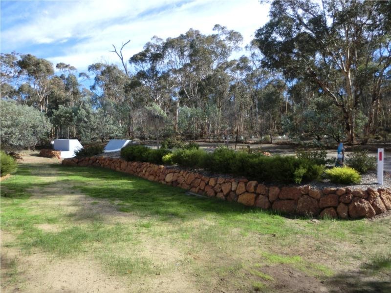 196 Tamma Road, Bakers Hill WA 6562