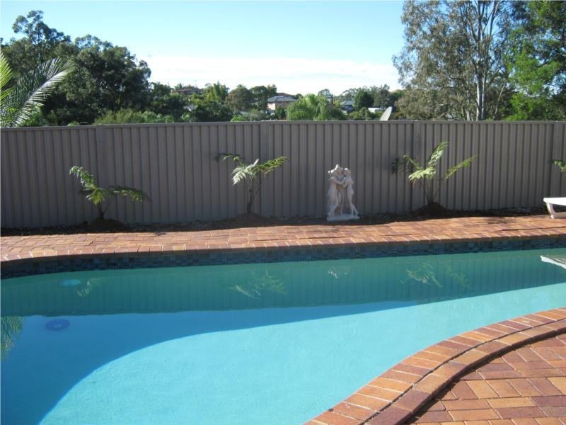 12 Mataranka Drive, Worongary QLD 4213