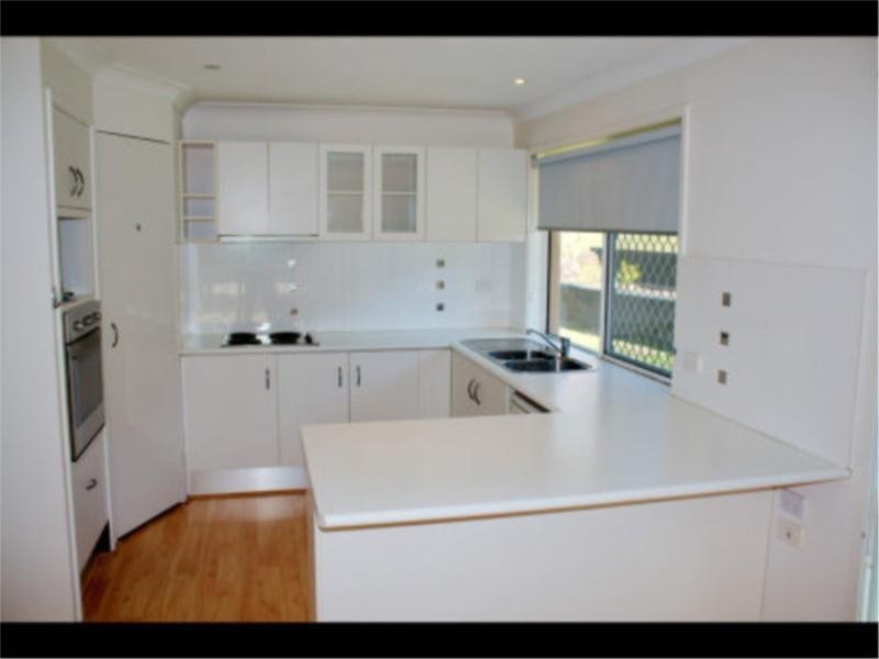 12 Mataranka Drive, Worongary QLD 4213