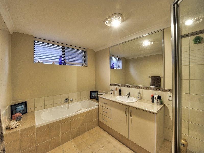 19 Armstrong Street, Halls Head WA 6210