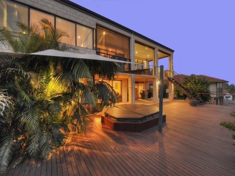 19 Armstrong Street, Halls Head WA 6210