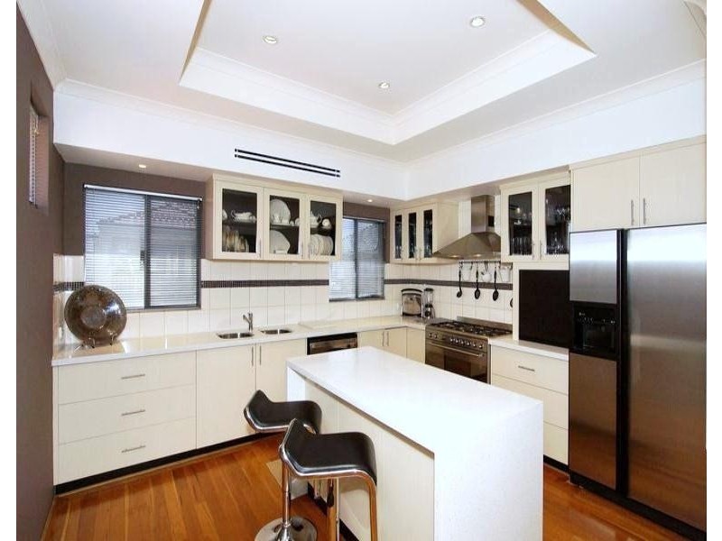 4 Dakota Ave, Maylands WA 6051