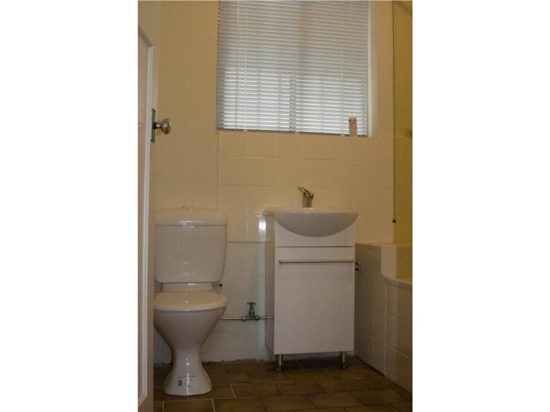 114 Alexandra Parade, Fitzroy VIC 3065