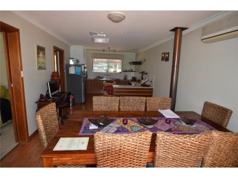 30 Lawnbrook Rd, Bickley WA 6076