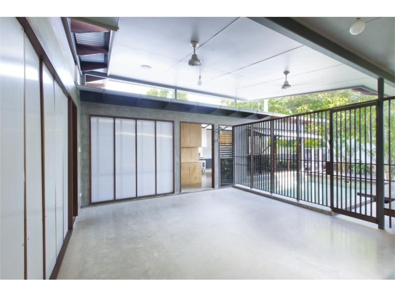 171a Harold Street, West End QLD 4810
