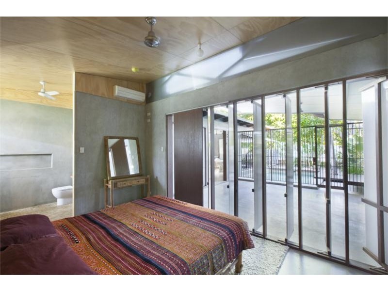 171a Harold Street, West End QLD 4810