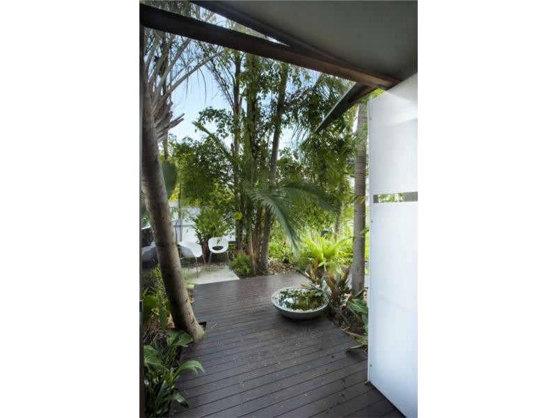 171a Harold Street, West End QLD 4810