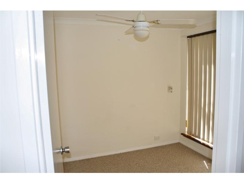 11 Compass Place, Waikiki WA 6169