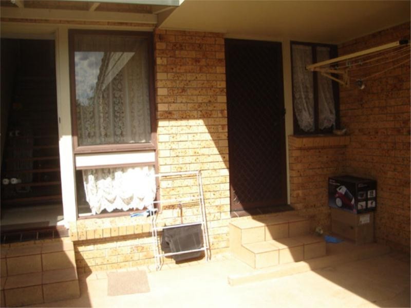 9 Aquila Court, Mermaid Waters QLD 4218