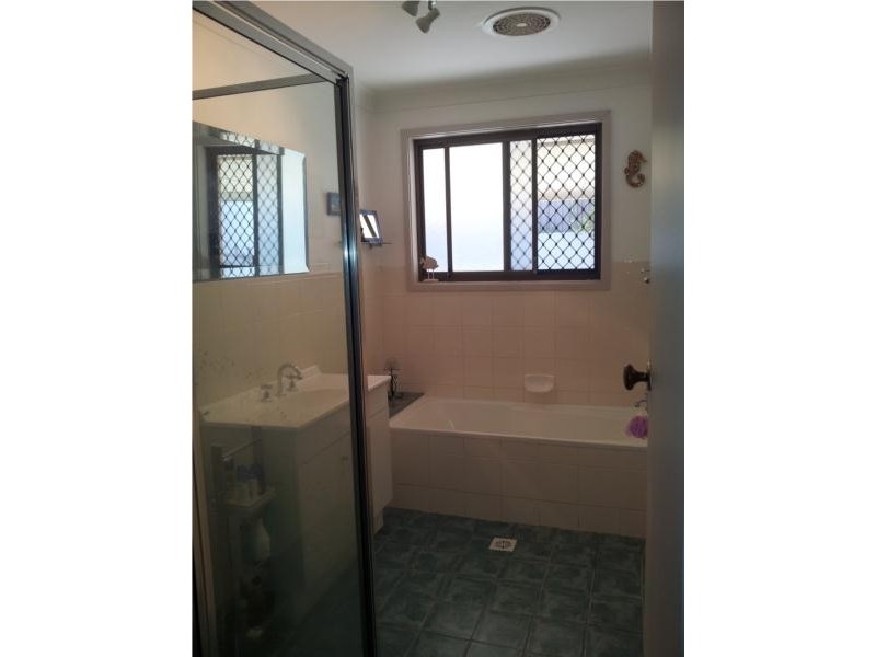 31 Bower Parade, Singleton Heights NSW 2330