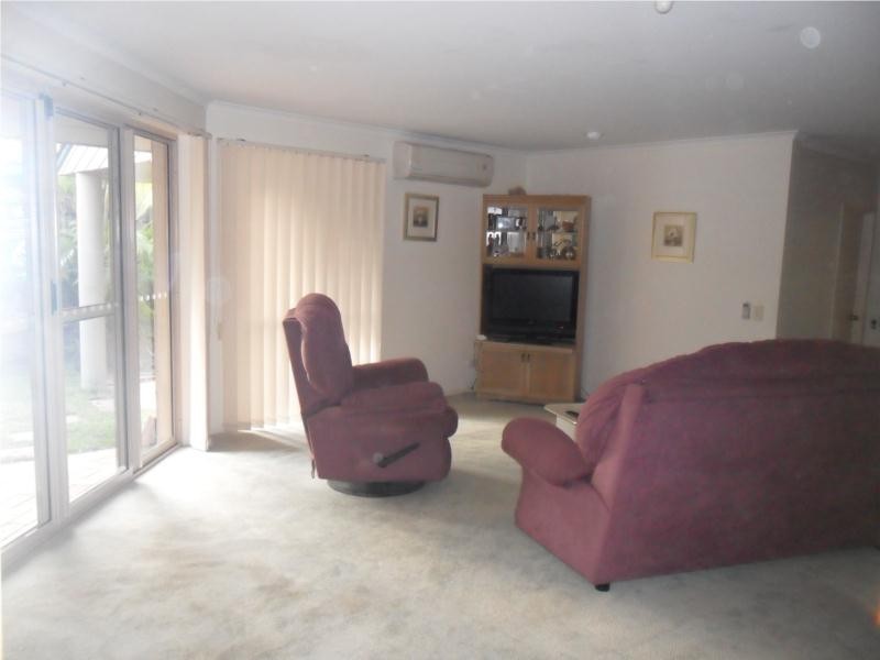 53 Kapilano Cres, Mountain Creek QLD 4557